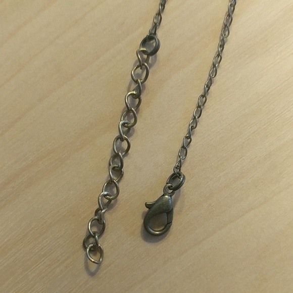 Branch and Pearl Necklace - Picture 5 of 6